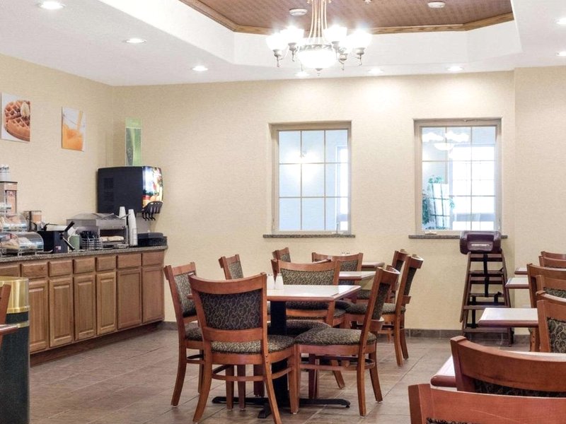 Quality Inn Oacoma - Chamberlainの写真