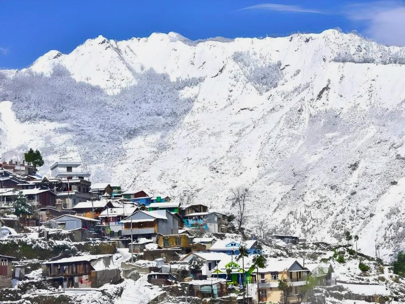 ［ヌワコット］一軒家（1050m²）｜ 8ベッドルーム／9バスルーム (Hotel Habre)の写真