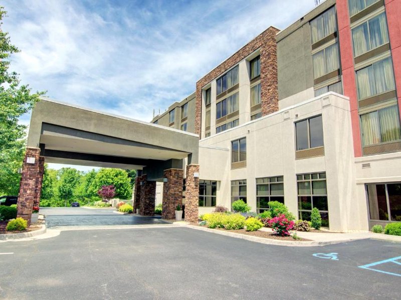 Holiday Inn Express and Suites Blacksburg- University Area By IHGの写真
