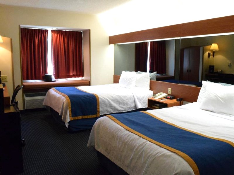 イン アット ザ フィンガーレイクス (Inn at the Finger Lakes)の写真