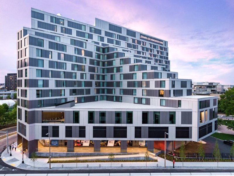 ハンプトン イン バイ ヒルトン ボストン シーポート ディストリクト (Hampton Inn by Hilton Boston Seaport District)の写真