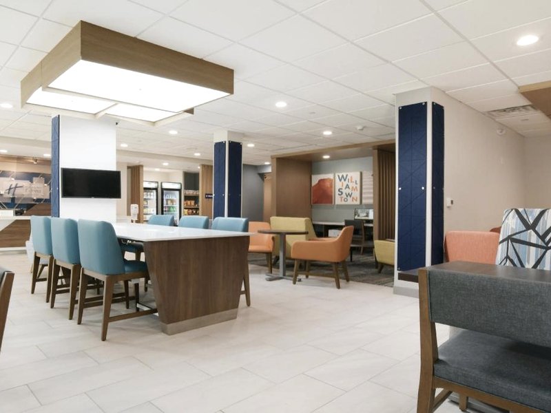 Holiday Inn Express And Suites Williamstown Glassboro By IHGの写真