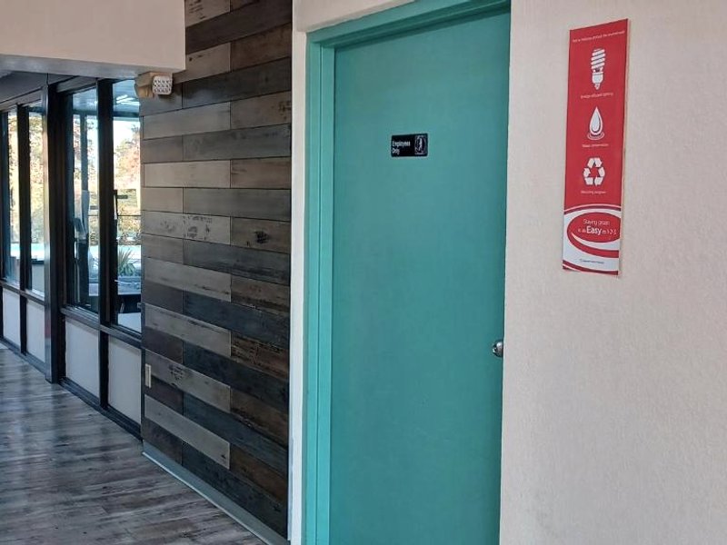 Econo Lodge Oak Grove-Blue Springsの写真