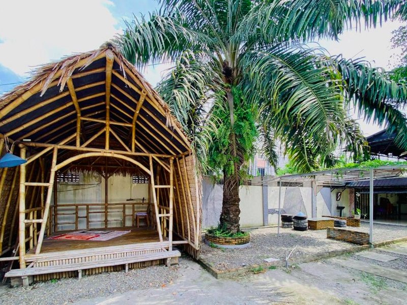RedDoorz Syariah near RSU Sylvani Binjaiの写真