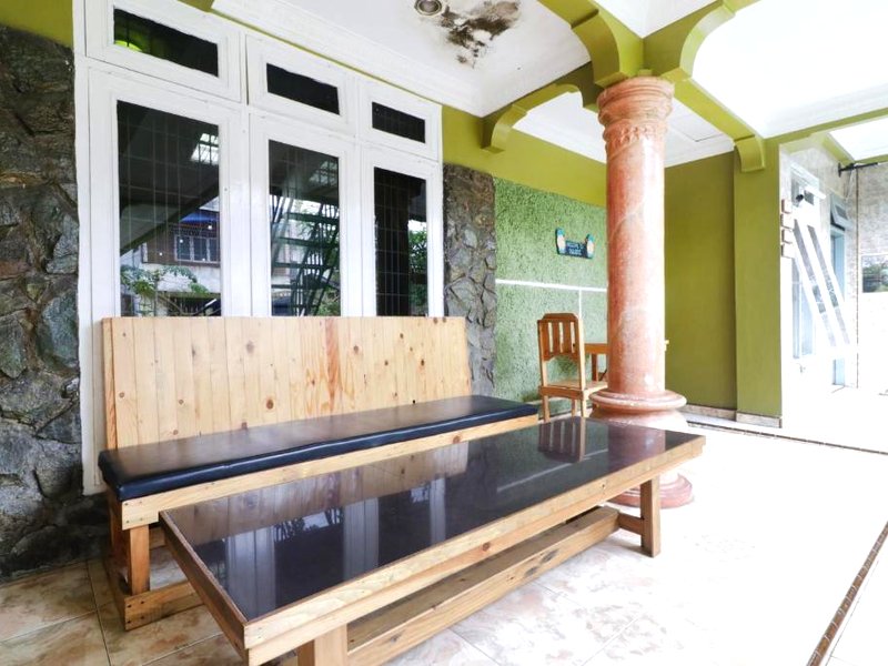 ワロン トランジット アンド デパリ ホームステイ (Waroeng Transit and Depary Homestay)の写真