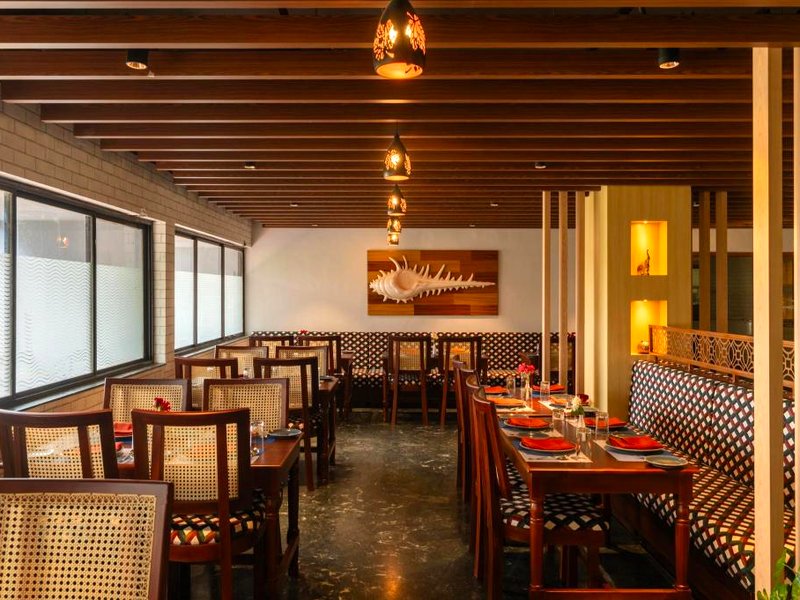 スターリング カルワル (Sterling Karwar)の写真