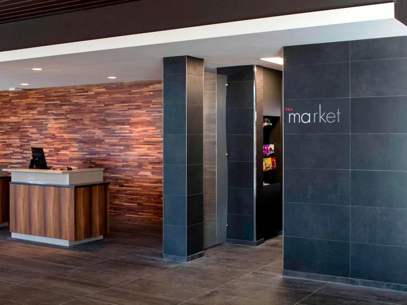 Courtyard by Marriott Prince Georgeの写真