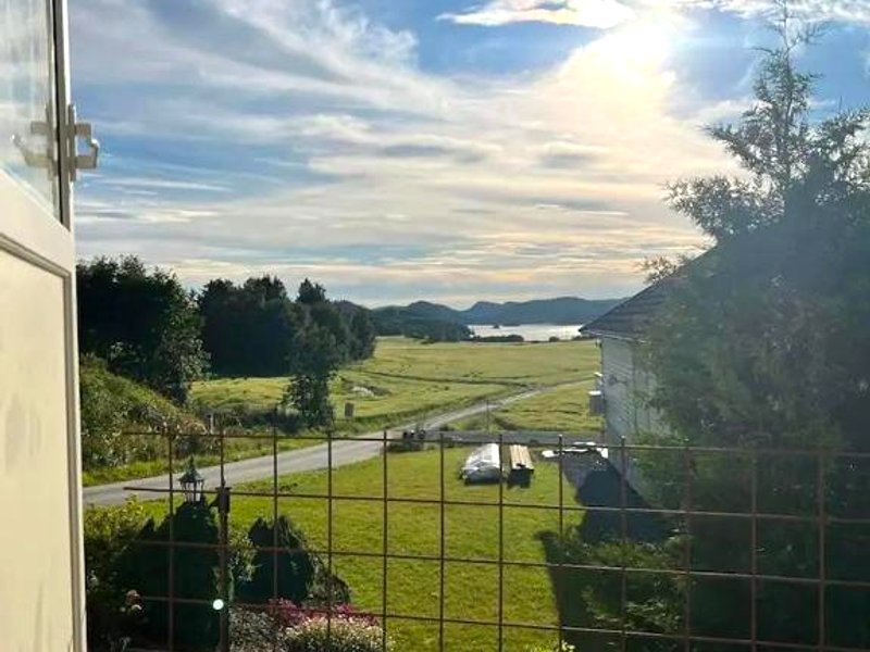 Lekkert gjestehus med gratis parkering på stedet. (Lekkert gjestehus med gratis parkering pa stedet.)の写真