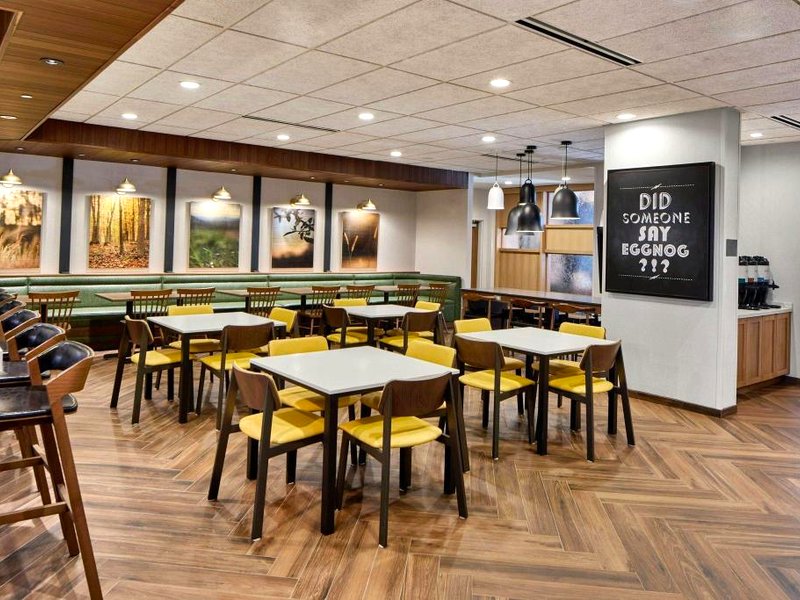 Fairfield by Marriott Inn & Suites Corneliaの写真