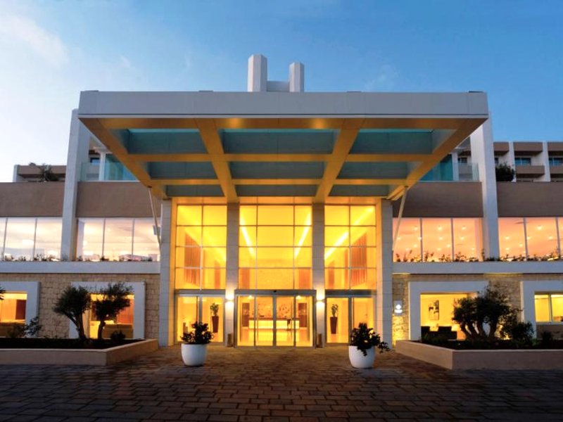 サリーニ リゾート (Salini Resort)の写真