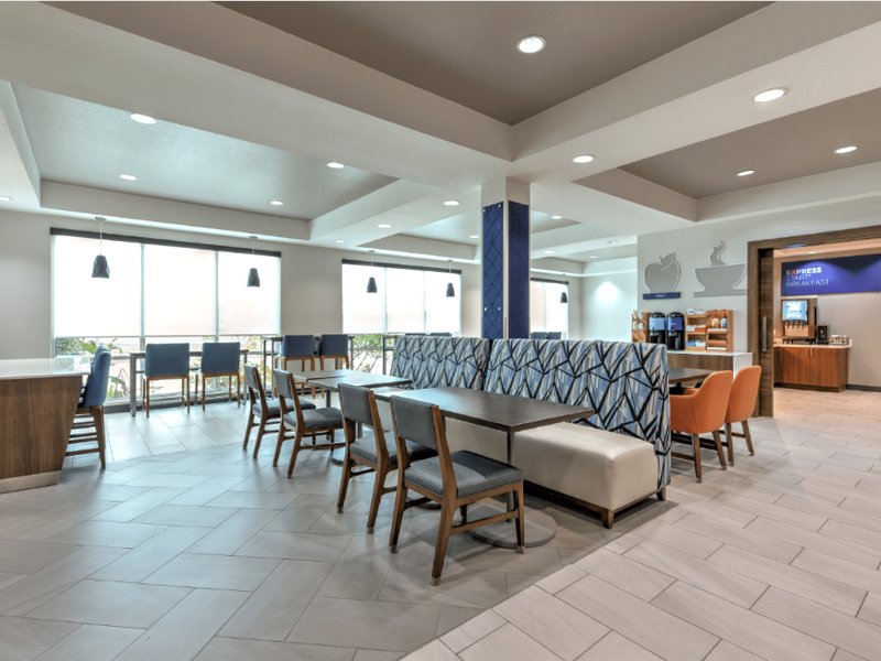 ホリデイ イン エクスプレス ホテル アンド スイーツ アセンズ バイ IHG (Holiday Inn Express Hotel and Suites Athens By IHG)の写真