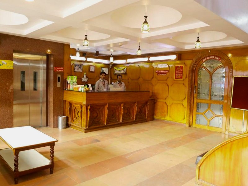 Sakthi Hotel Pollachiの写真