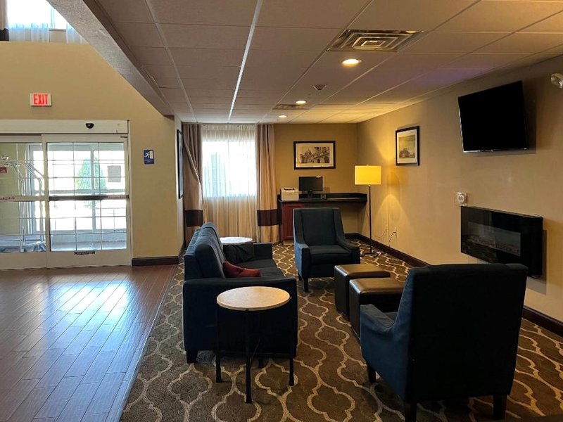 Days Inn & Suites by Wyndham Manheim Lebanonの写真