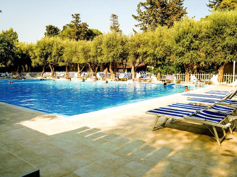 ホテル バイア デル ソーレ (Hotel Baia Del Sole)の写真