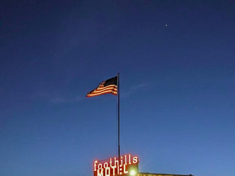 Foothills Motelの写真