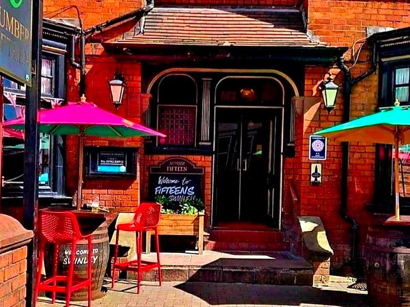 フィフティーンズ オブ スウィンリー (Fifteens of Swinley)の写真