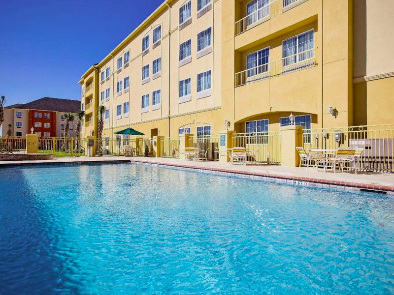 La Quinta Inn & Suites by Wyndham Leesville Ft. Polkの写真