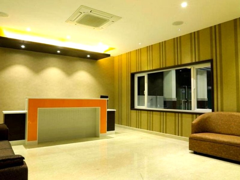 LAYA REGENCYの写真