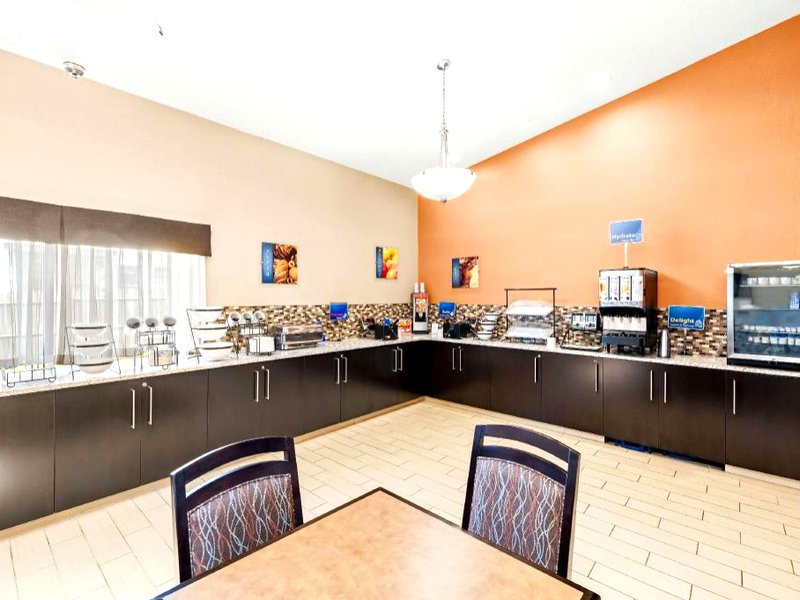 ベストウェスタン メープル シティ イン (Best Western Maple City Inn)の写真