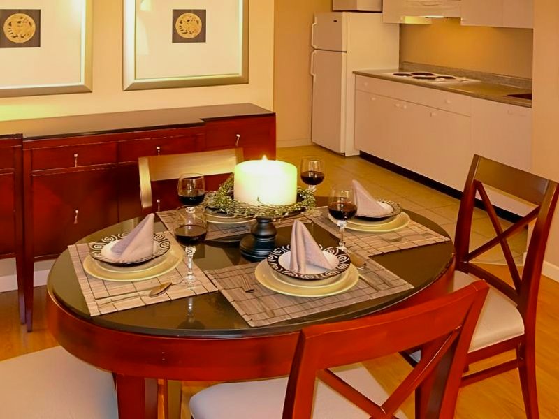 Red Lion Inn and Suitesの写真