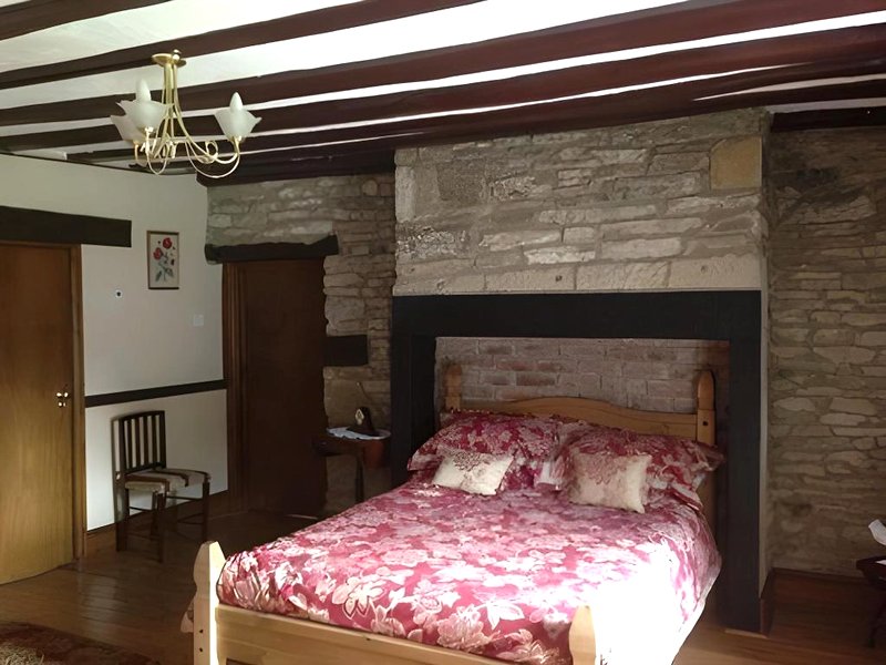 The Old Mill Knitsleyの写真