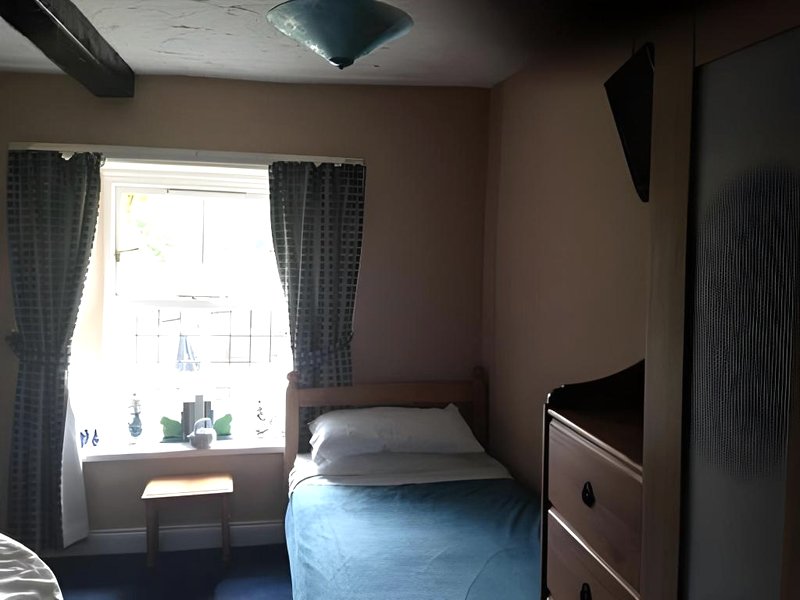 The Old Mill Knitsleyの写真