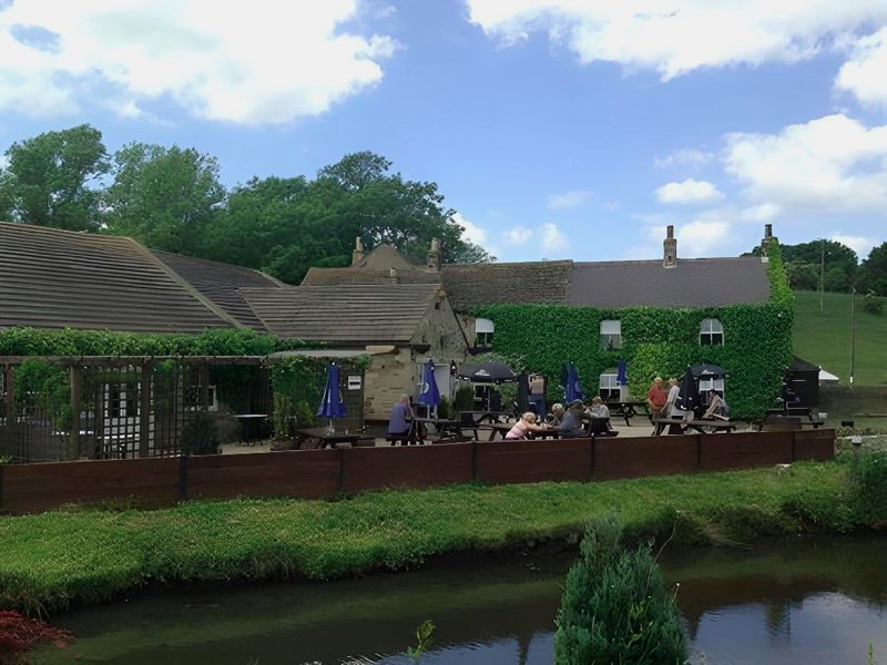 The Old Mill Knitsleyの写真