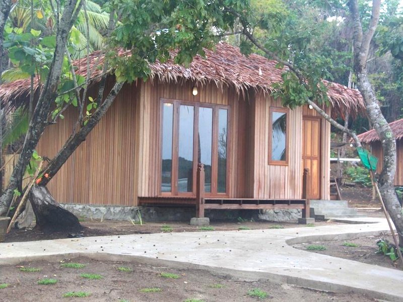 ［アナンバス諸島］バンガロー（30m²）｜ 1ベッドルーム／0バスルーム (PIUGUS RESORT (STANDARD-01))の写真