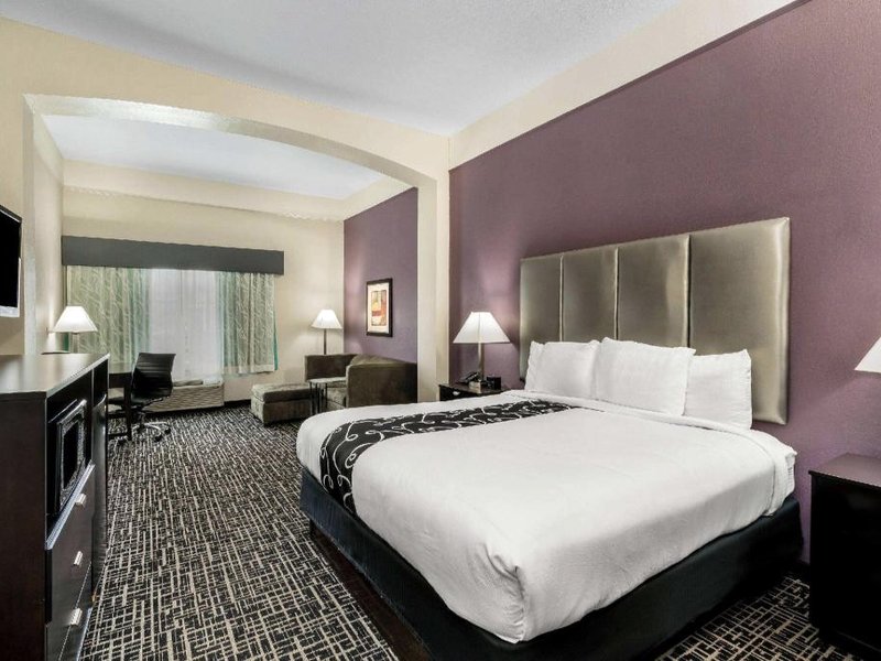 La Quinta Inn & Suites by Wyndham Canton MSの写真