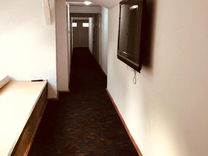 Y HOSTELの写真