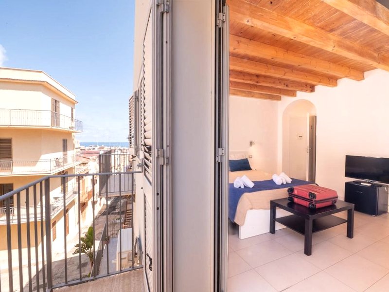 Opera Suiteの写真