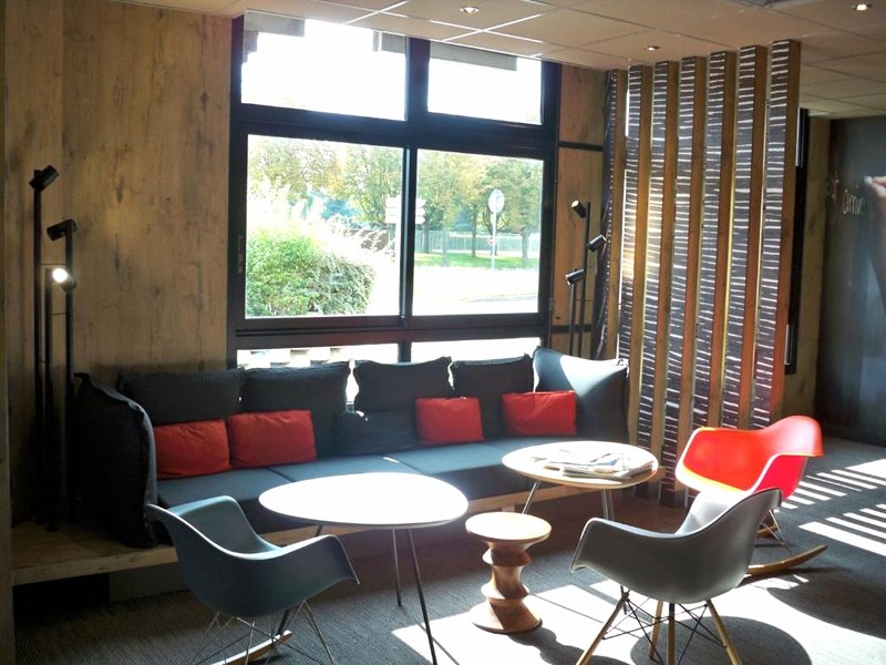 イビス エブリー (ibis Evry)の写真