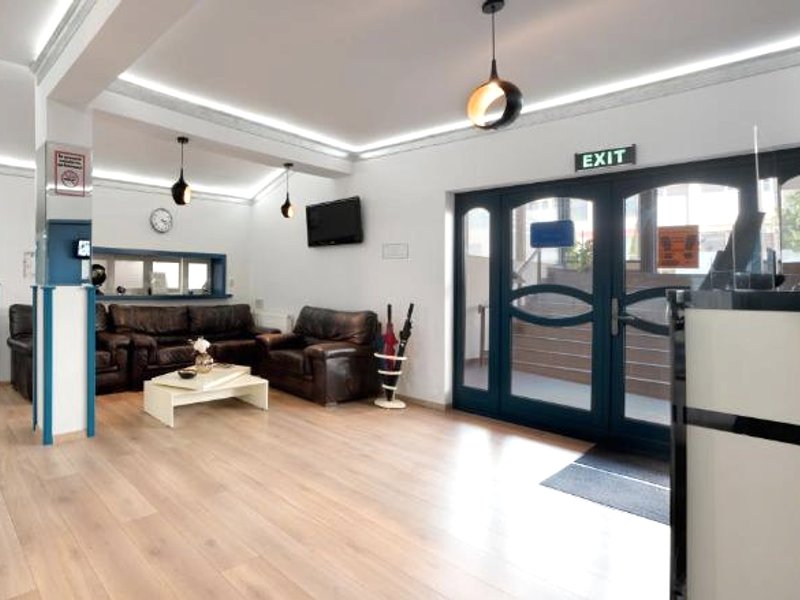 HERMITAGE by Elenisの写真