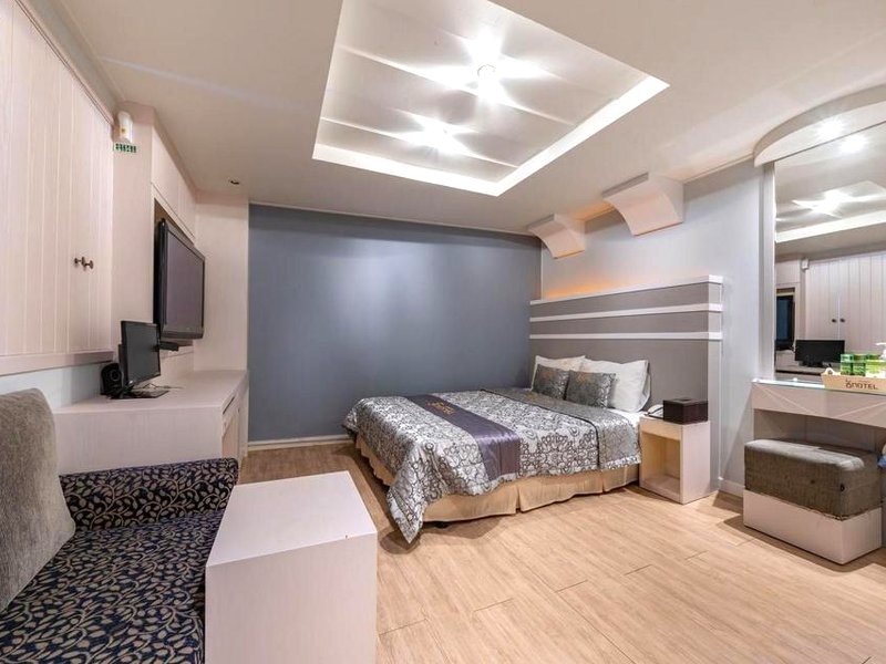 ウィジョンブ モン (Uijeongbu Mong)の写真