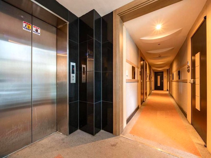 ウィジョンブ モン (Uijeongbu Mong)の写真