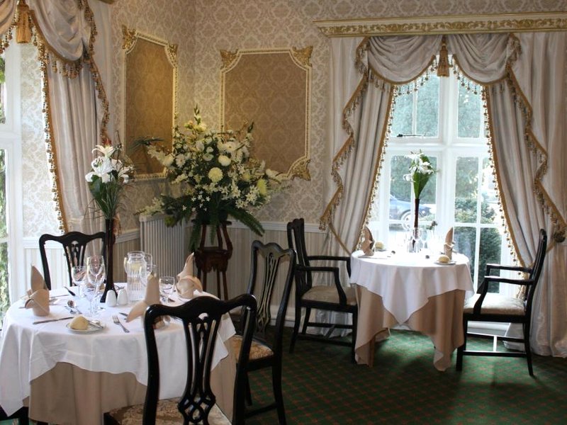 Maenan Abbey Hotelの写真