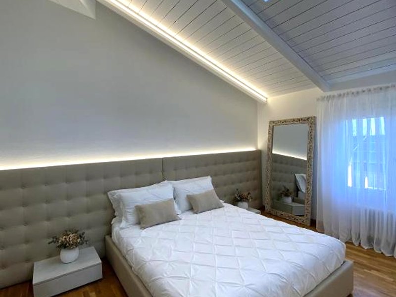 Grenier Blanc2 Elegante Mansardaの写真