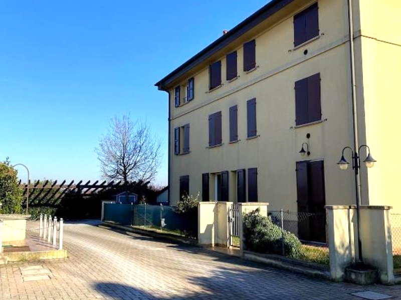 Grenier Blanc2 Elegante Mansardaの写真