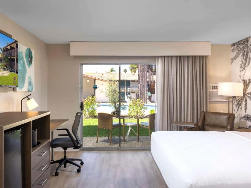 ベストウェスタン プラス ペッパー ツリー イン (Best Western Plus Pepper Tree Inn)の写真