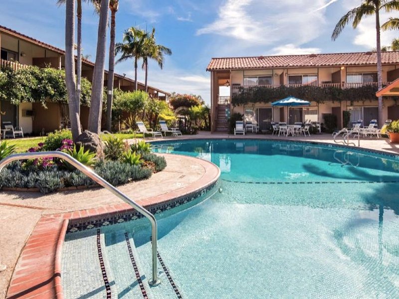 ベストウェスタン プラス ペッパー ツリー イン (Best Western Plus Pepper Tree Inn)の写真