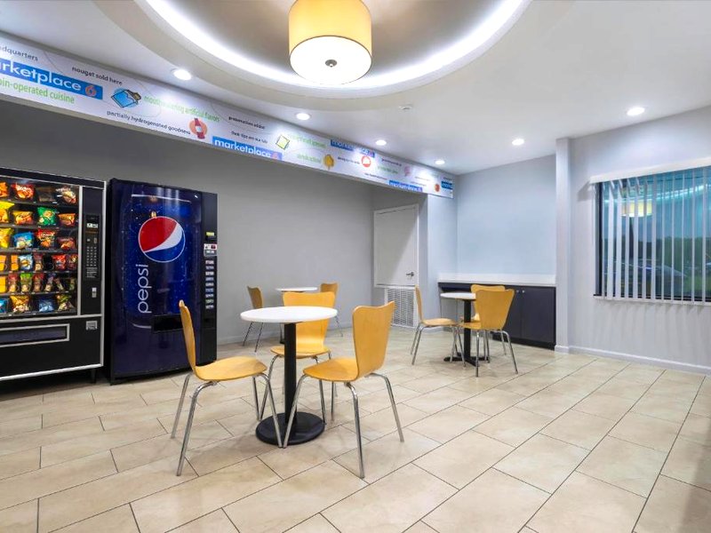Studio 6  Suites Texas City, TX – I-45 Southの写真