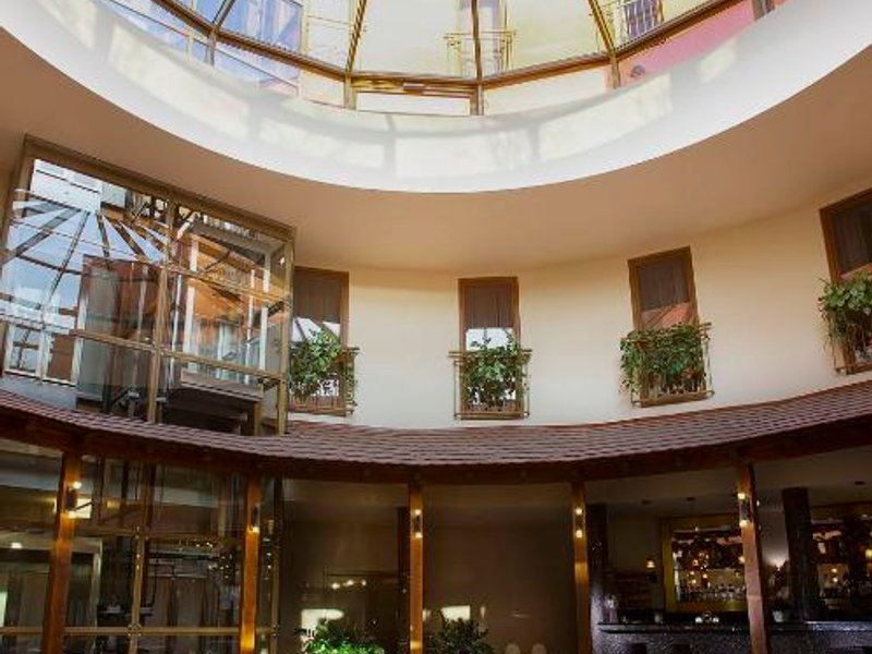 コロセウム ホテル (Colosseum Hotel)の写真