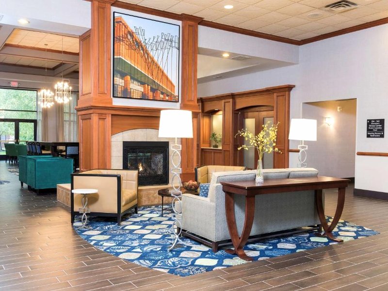 Hampton Inn & Suites East Lansing/Okemosの写真