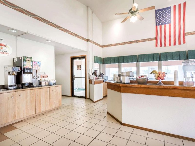 スーパー 8 バイ ウインダム フルータ (Super 8 By Wyndham Fruita)の写真