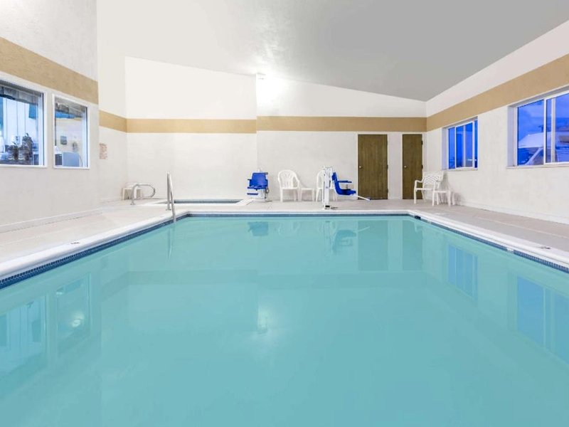 スーパー 8 バイ ウインダム フルータ (Super 8 By Wyndham Fruita)の写真