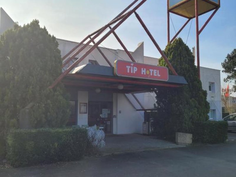 TIP HOTEL CAMBRAI ex HOTEL F1の写真