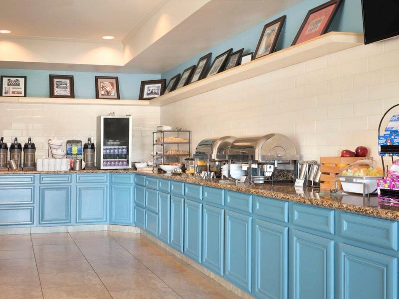 カントリー イン&スイーツ バイ ラディソン パインビル (Country Inn & Suites by Radisson, Pineville, LA)の写真