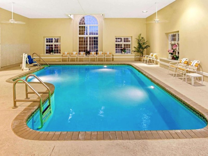 ラ キンタ イン&スイーツ バイ ウィンダム ミルウォーキー デラフィールド (La Quinta Inn & Suites by Wyndham Milwaukee Delafield)の写真
