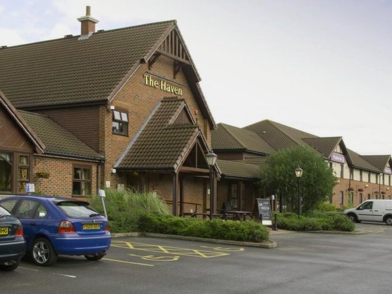 Premier Inn Grimsbyの写真