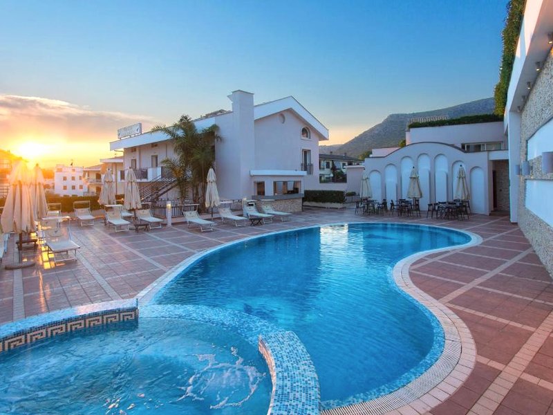 ビルジリオ グランド ホテル (Virgilio Grand Hotel)の写真